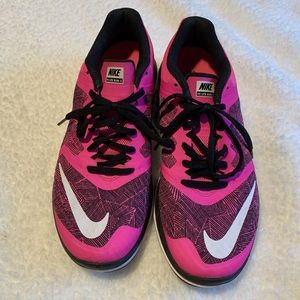 Nike Women’s Running Size 9